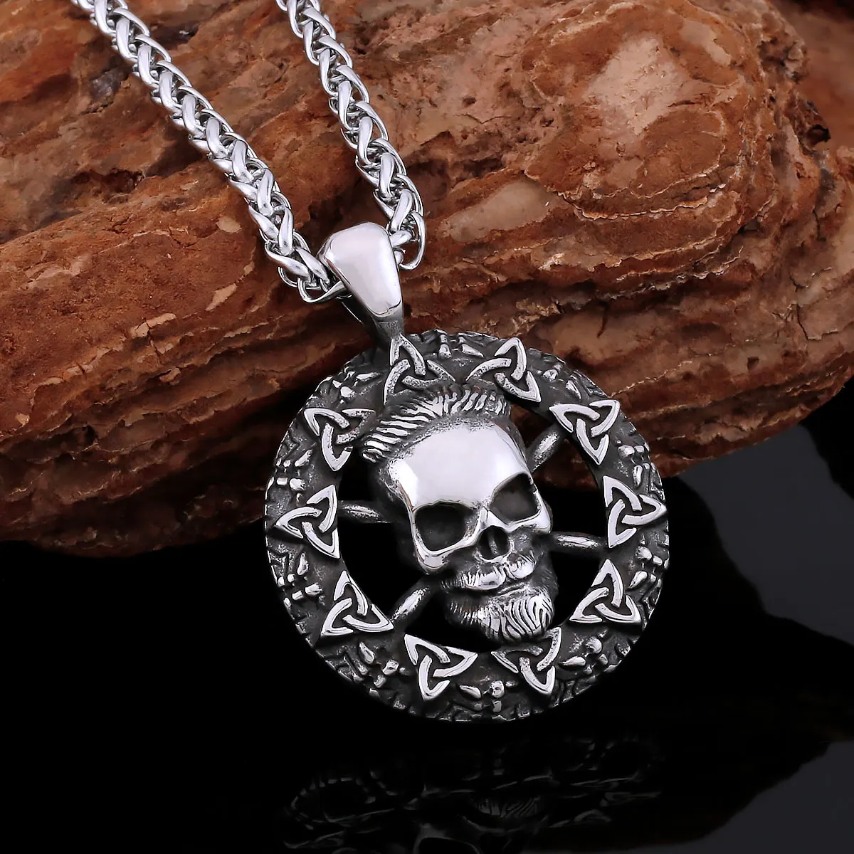 

Original Design Skeleton Retro Viking Necklace Nordic Men's Stainless Steel Amulet Pattern Jewelry Rune Pendant Punk Gift
