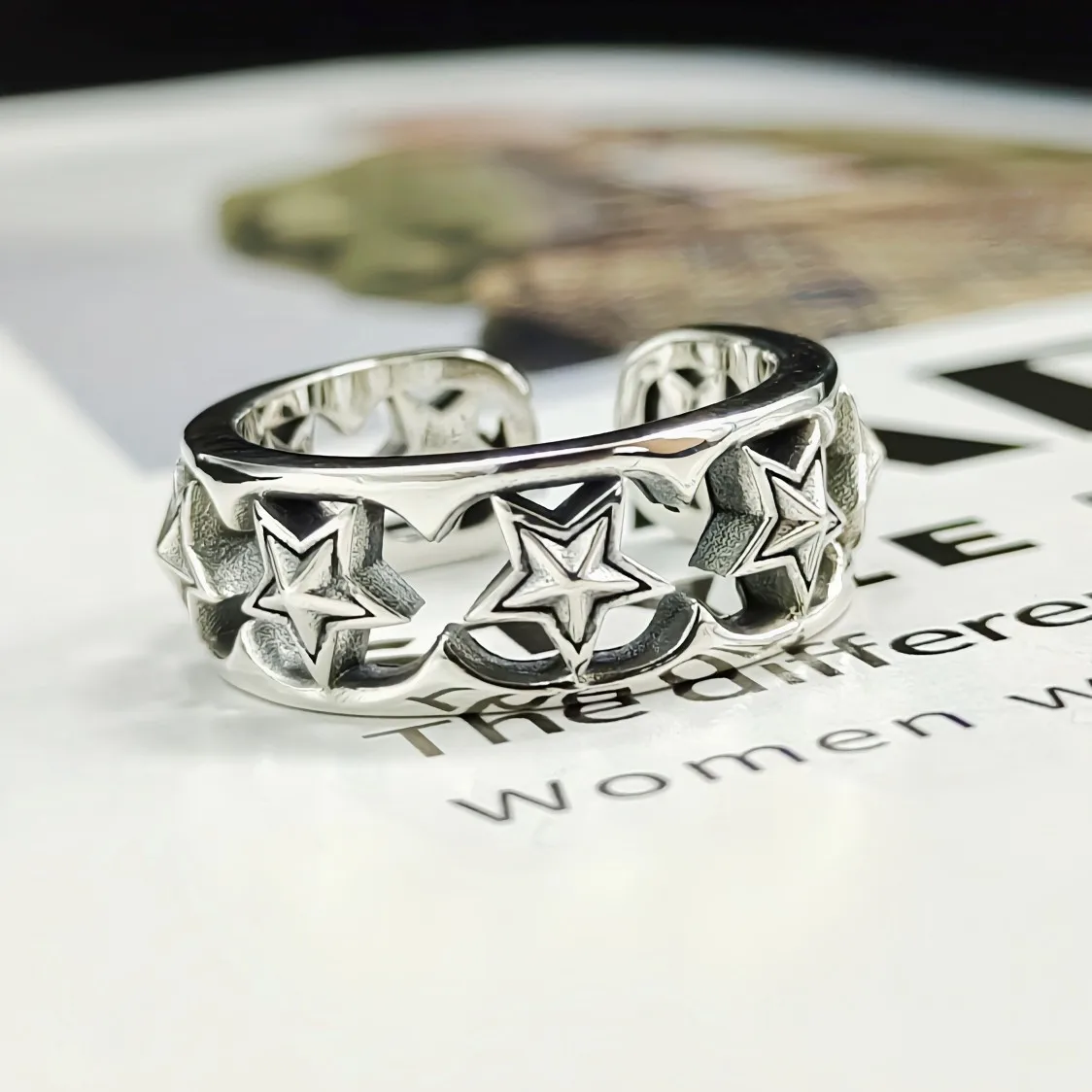 

Женское кольцо из серебра 925 пробы, с вырезами в виде звезды и пентаграммы