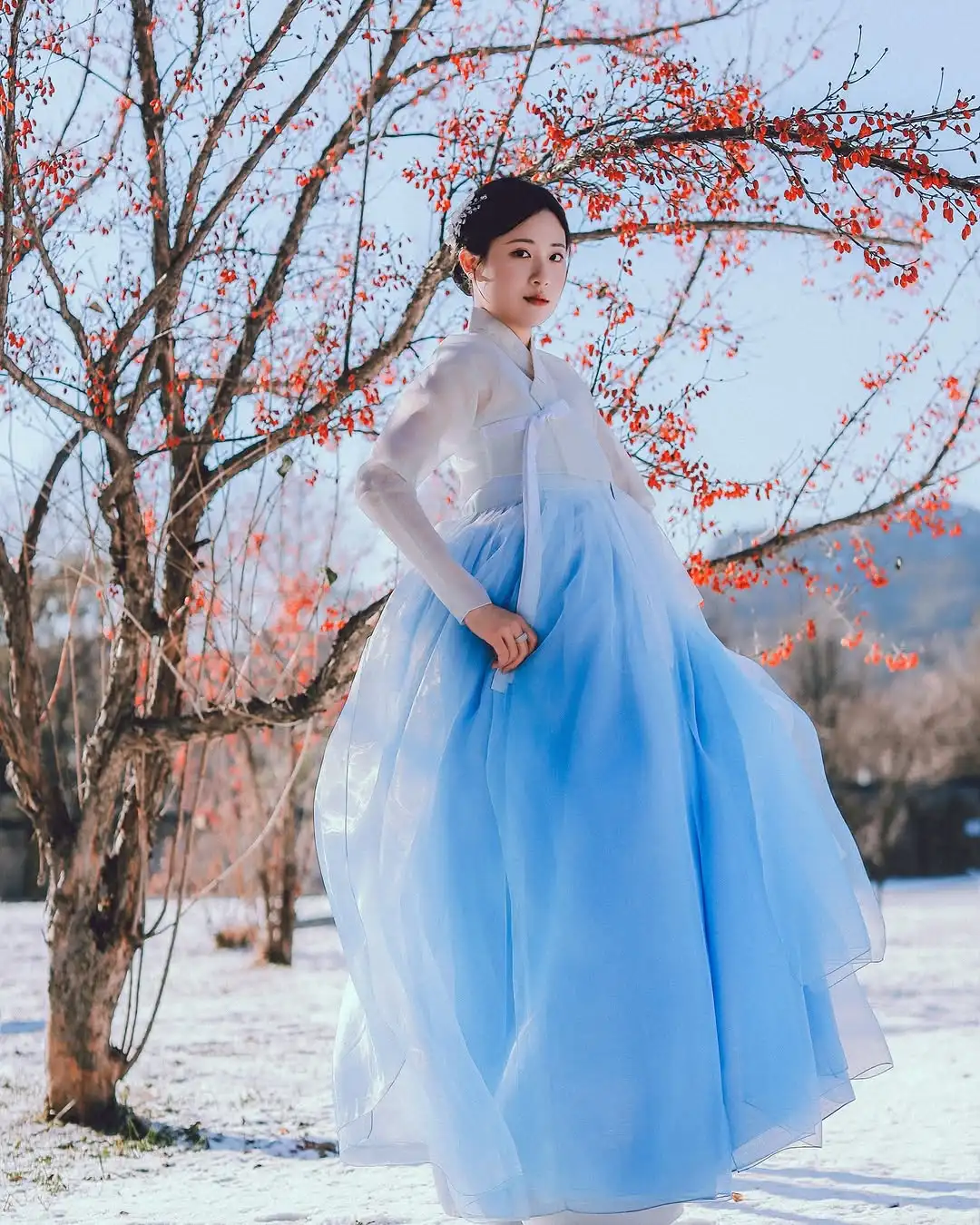 MD Baby blue A Line Hanbok Свадебные платья с длинным рукавом и v-образным вырезом Корейские