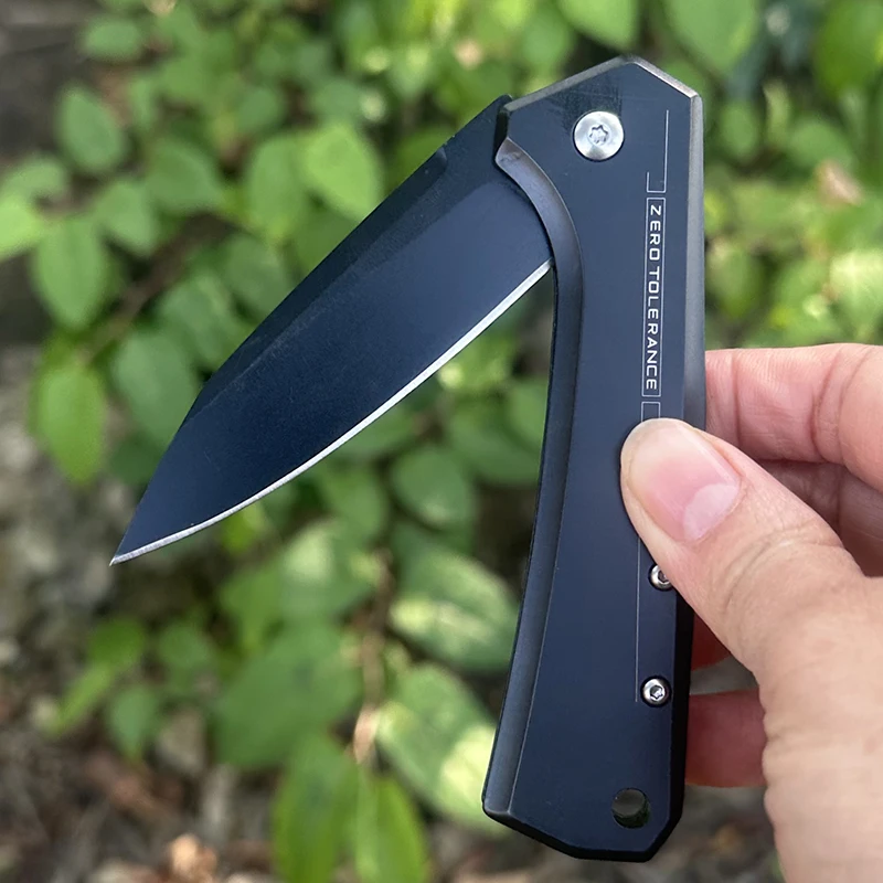 Лезвие 0808 выполнено из нержавеющей стали S35VN с снятой титановой ручкой и