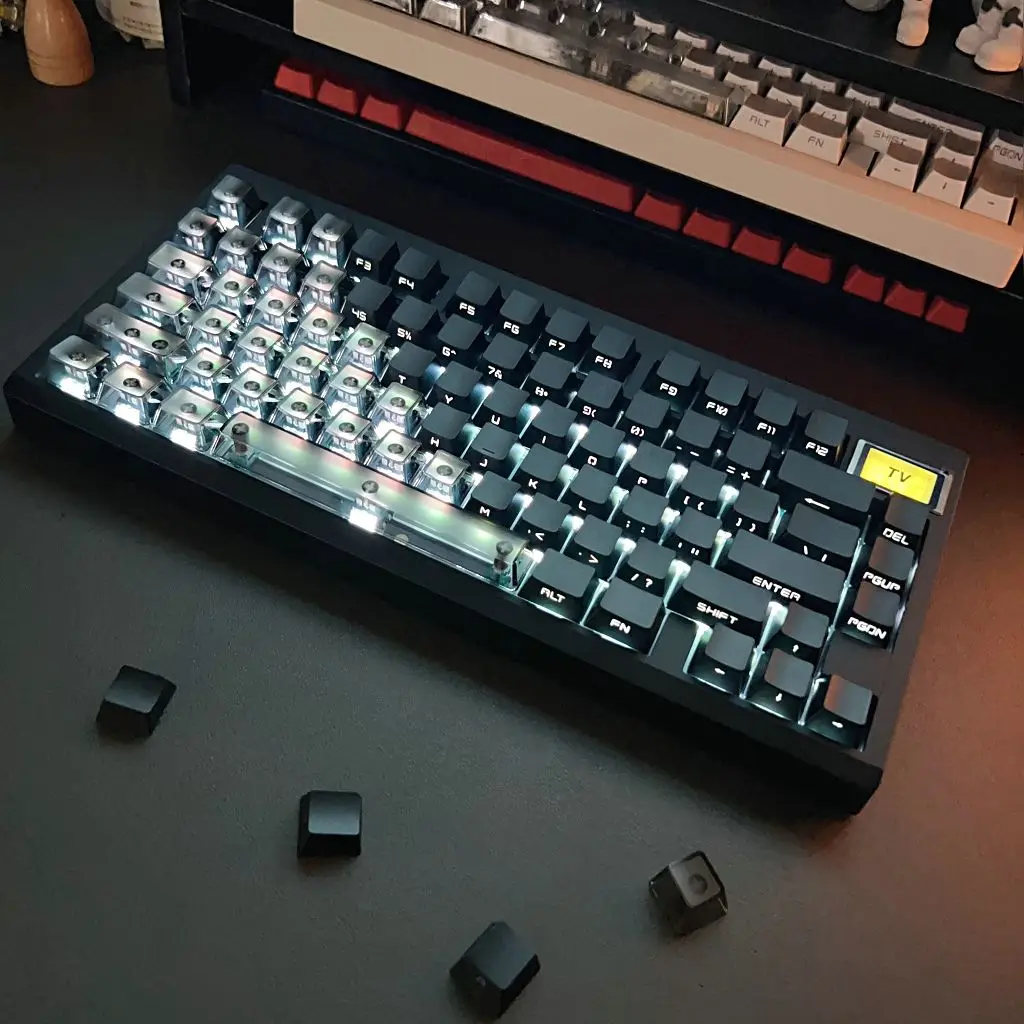 Прозрачные колпачки для клавиш с высотой 131 от производителя двухцветные