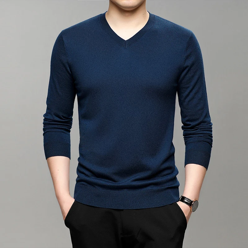 

2023 new autumn and winter knitted sweater men fashion V-neck solid color long-sleeved sweaters zde2030