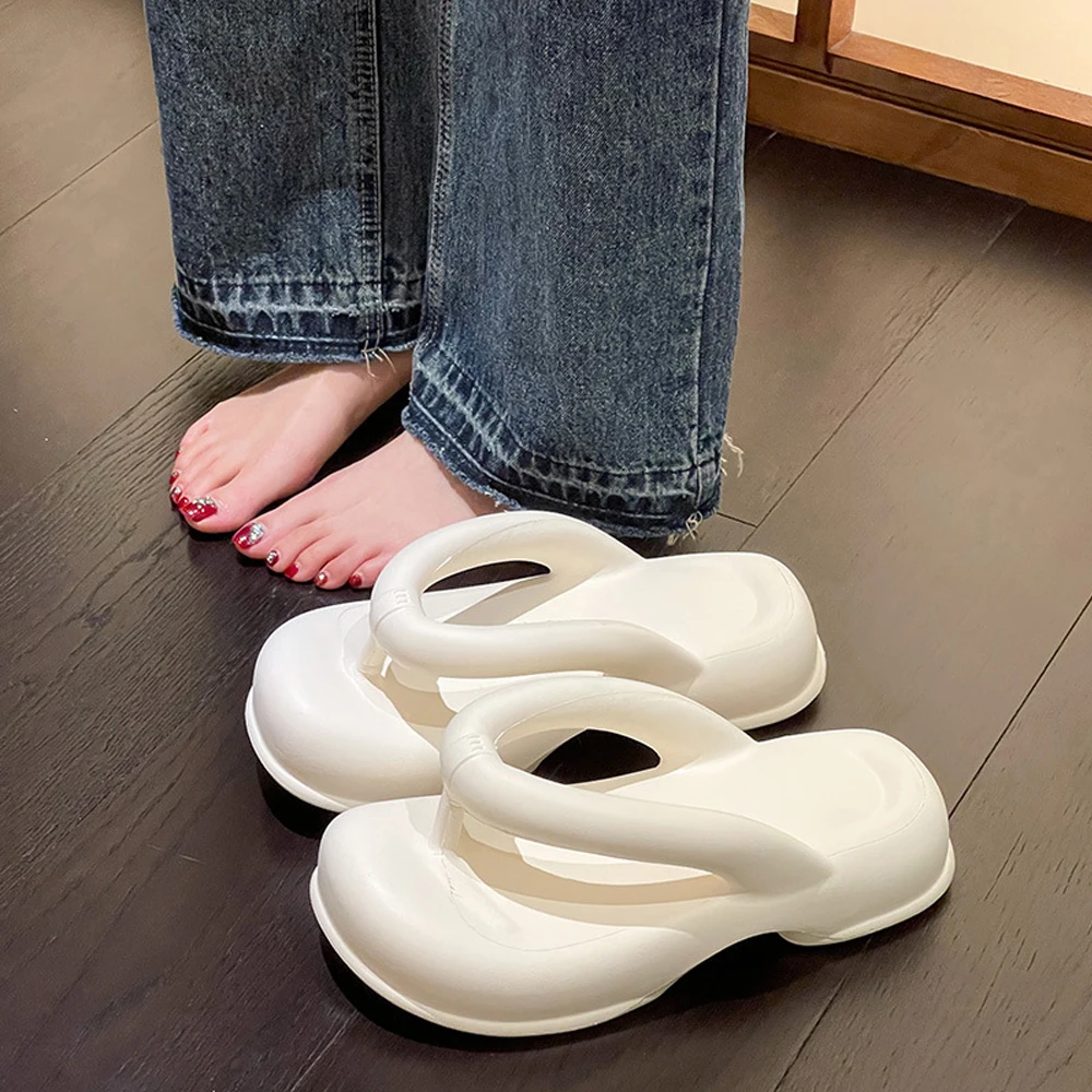 Clip Feet Flip-Flops Female Summer Korean Fashion Thick Bottom Outer Wear Casual Beach Anti-odor Flip Flops Slippers