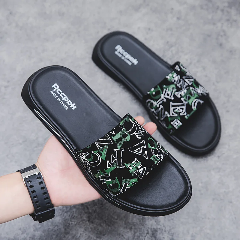 

Q60 Men's Slippers Summer New Flip Flop Korean Trendy Sandals and Slippers Fashion Casual Beach Shoes_Wholesale_Designer