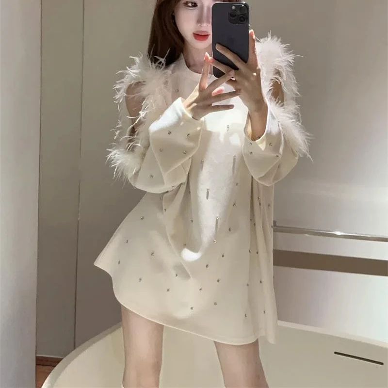 Темпераментные свободные футболки с открытыми плечами весенне-осенние новые