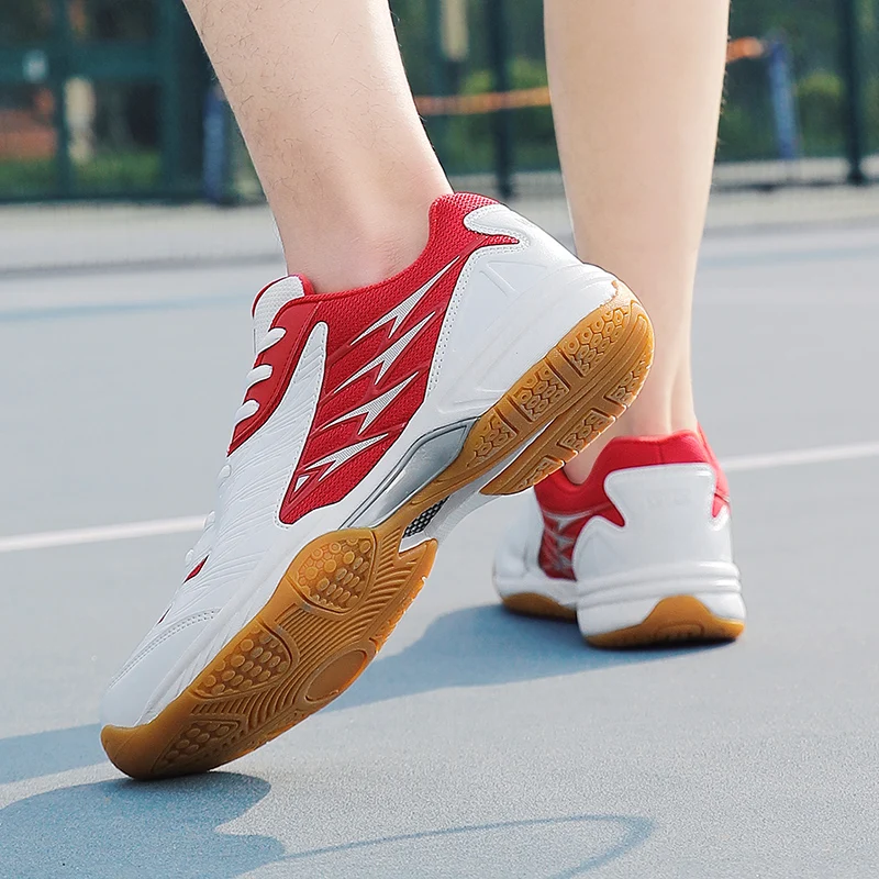 New Professional Volleyball Shoes Men's Light Tennis Shoes Breathable Badminton Shoes Men's High-quality Volleyball Shoes