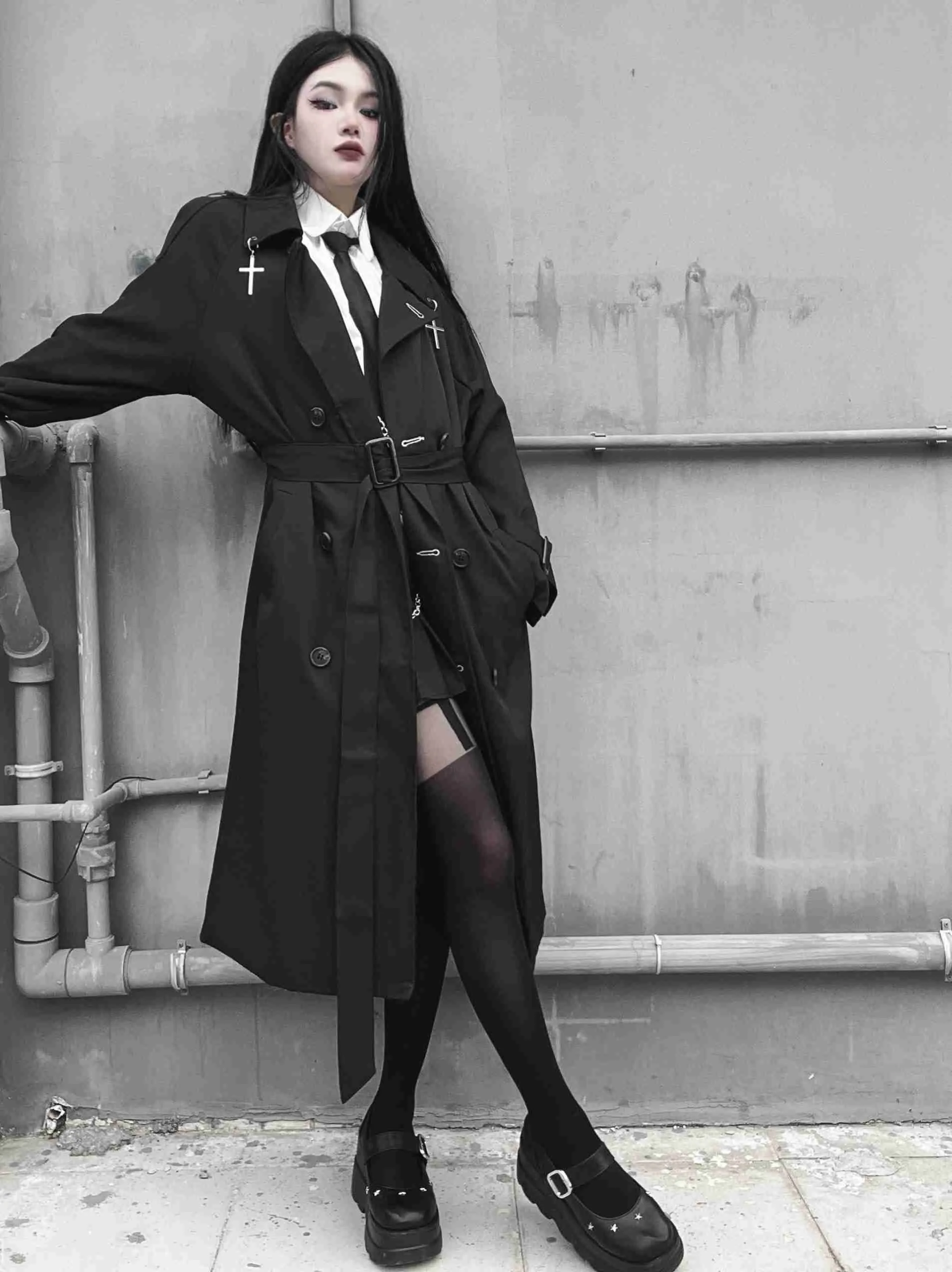 Gothic Coat For Women 2022 New Fashion Retro Goth Women Dark Long Coat Solid Color Long Sleeve Cardigan Loose Lapel Coat Autumn