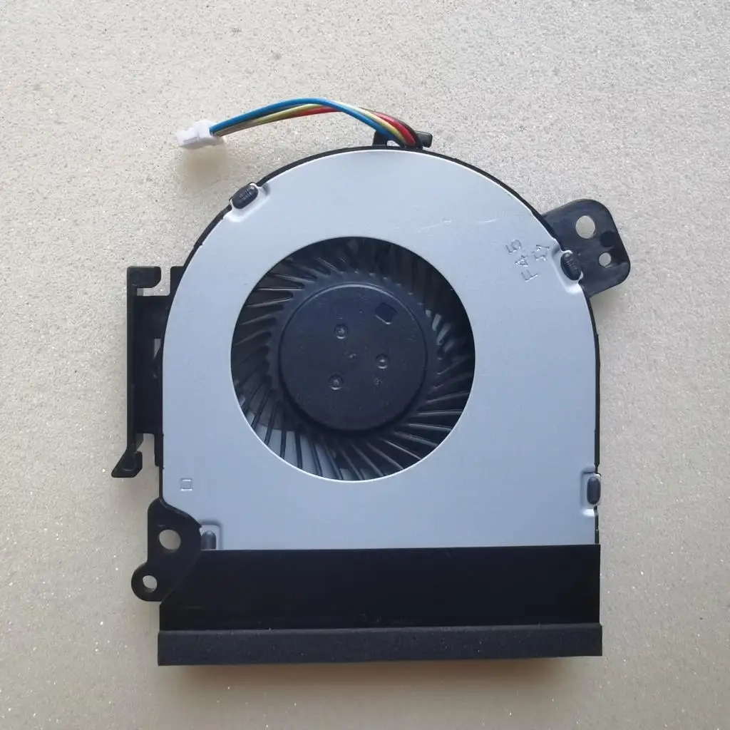 Новый вентилятор охлаждения процессора ноутбука для Toshiba A50-C R50-C DFS160005040T