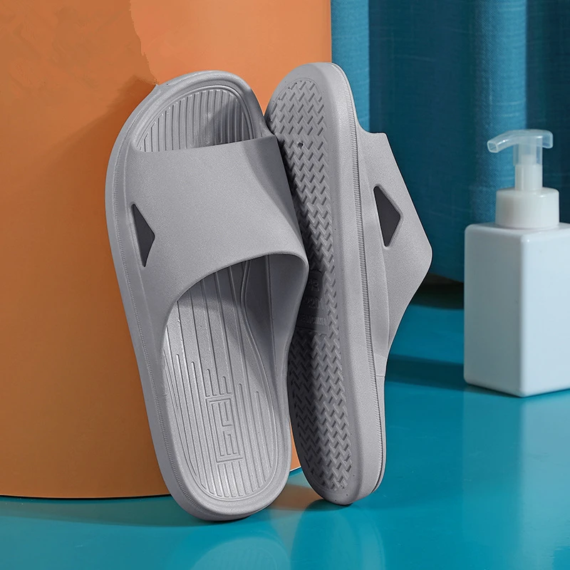 Summer Simple Slippery Slippers Women's Summer Couple Home Non-slip  Bathroom Bath Thick Bottom Casual Sandals Sapatos Femininos