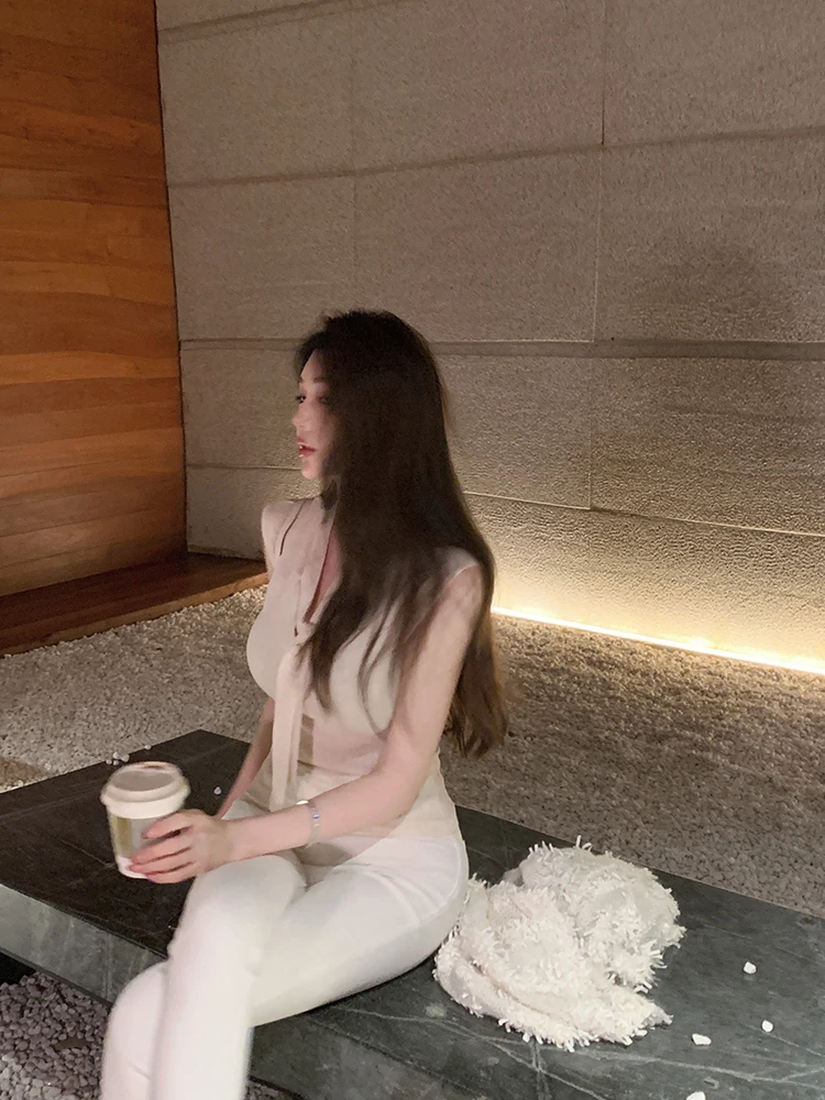 Chill Qiaoer ligent Cold Женские абрикосовые шнурки без рукавов Трикотажные изделия для