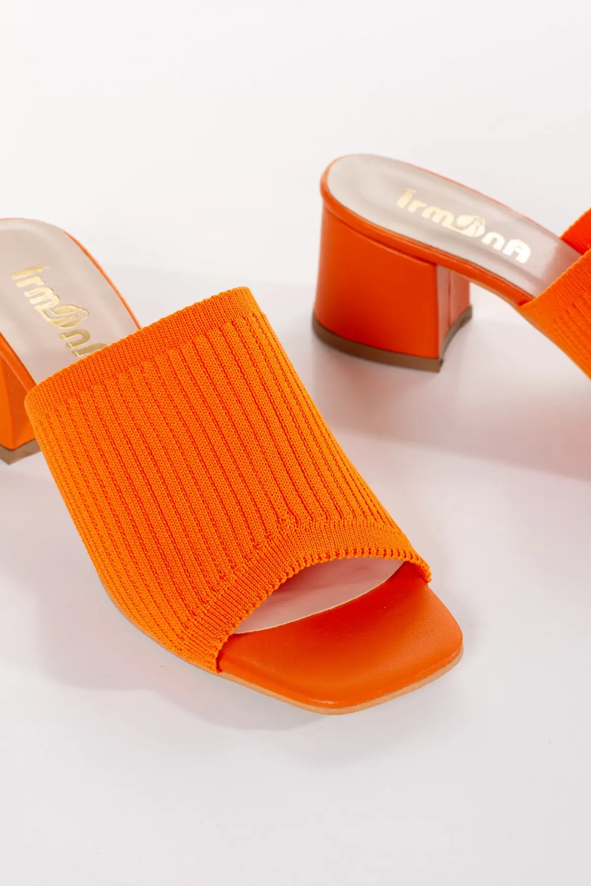 

Вязаные тапочки Angel Orange на каблуке 5 см
