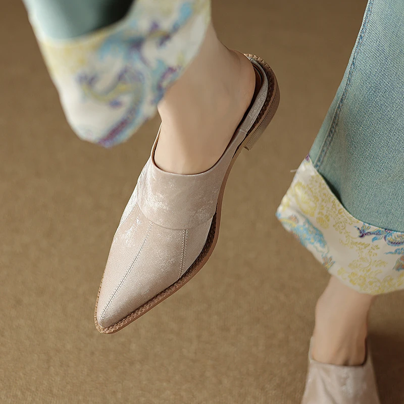 Женские полутапочки с острым носком Baotou цвет в ассортименте