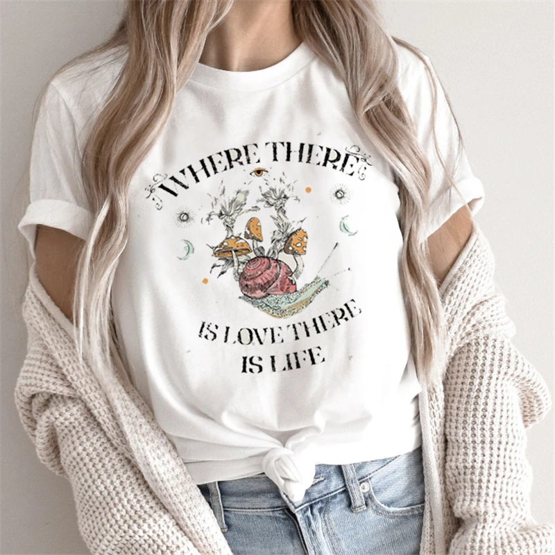 

New Harajuku Christmas Gift Letter Snail Mushroom Print Loose Women's T-shirt Short Sleeve White Casual T-shirt Women's Round Ne