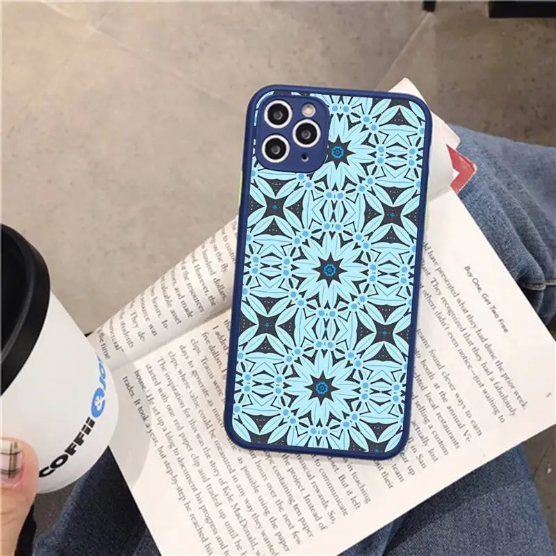 Moroccan Tile Phone Case for iPhone 14 11 12 13 Mini Pro Max 8 7 Plus X XR XS MAX Translucent Matte Cover