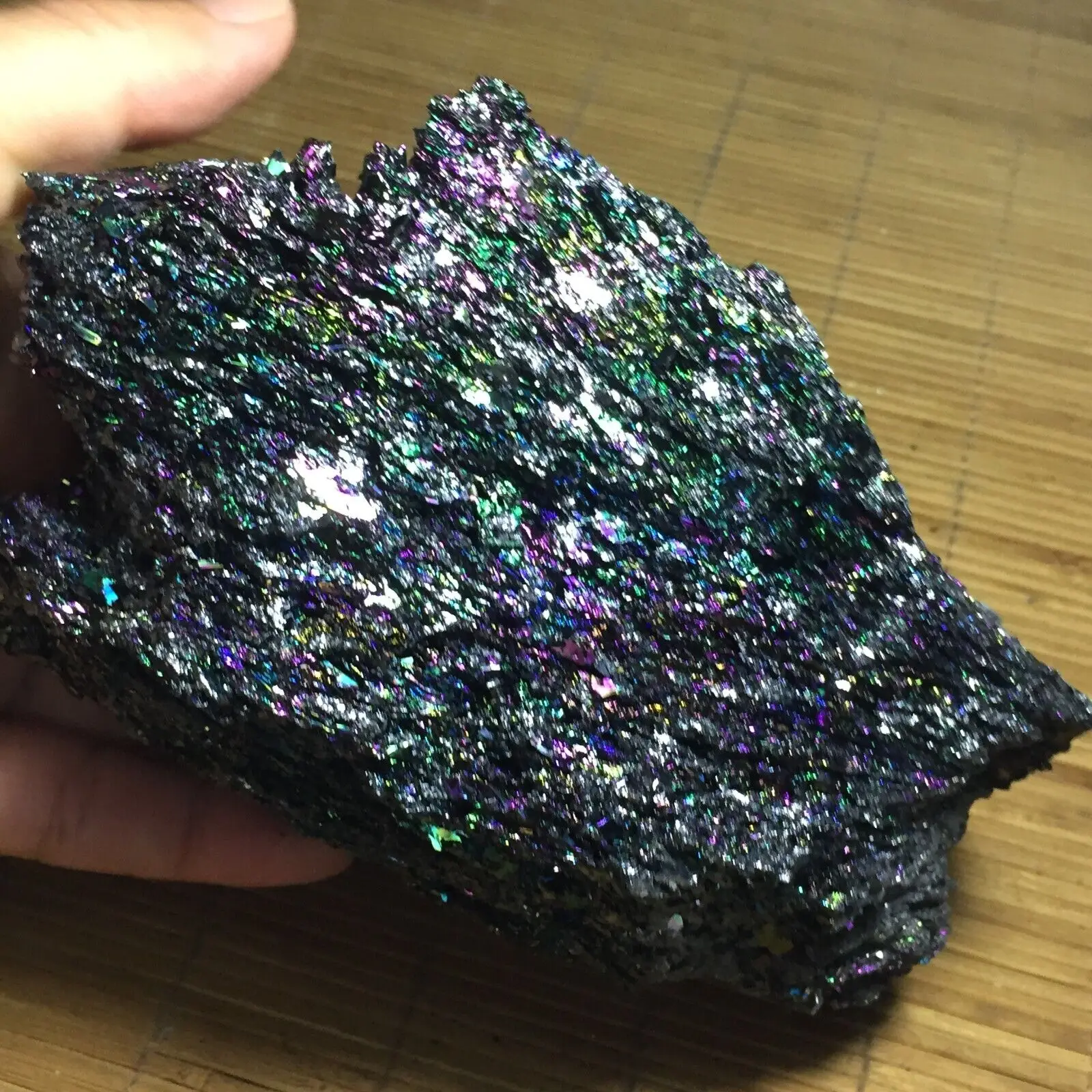 Натуральный Радужный карборум необработанный кристалл цветное сырье руды