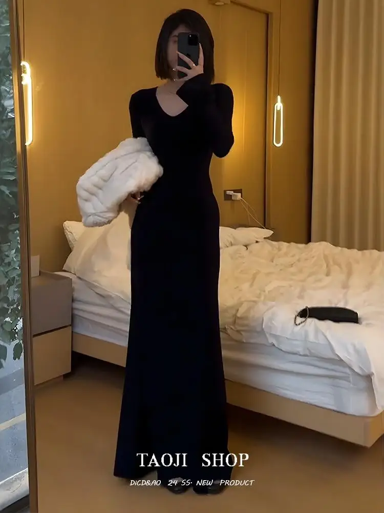 Christmas New Year Red V-neck Sheath Dress Women Spring Sexy Gyaru Tight Slimming Base Long dress |