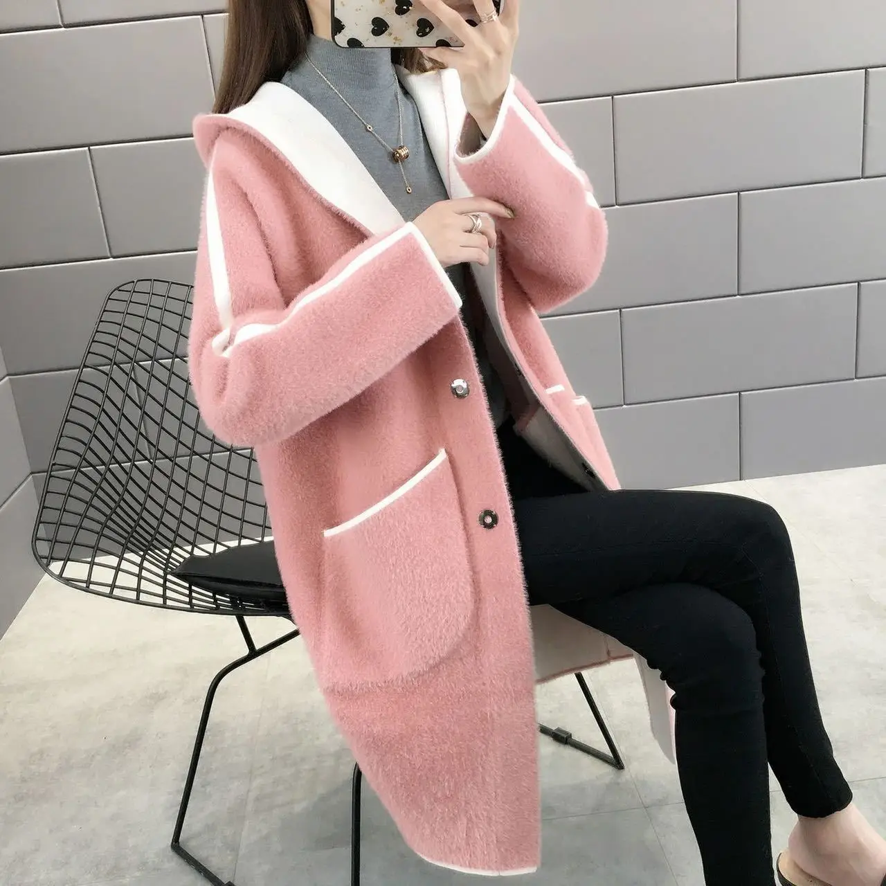 

Double sided two piece imitation mink fur coat for women 2023 autumn/winter new knitted coat, medium length hooded and thickened