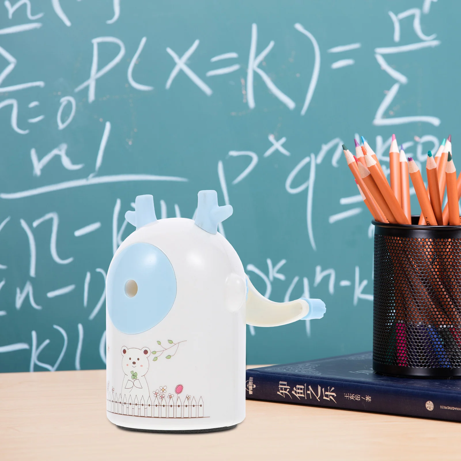 

Sharpener Hand Child Stationery Handheld Crank Small Portable Desktop Mini Manual School Single Hole Kids Gift Classroom