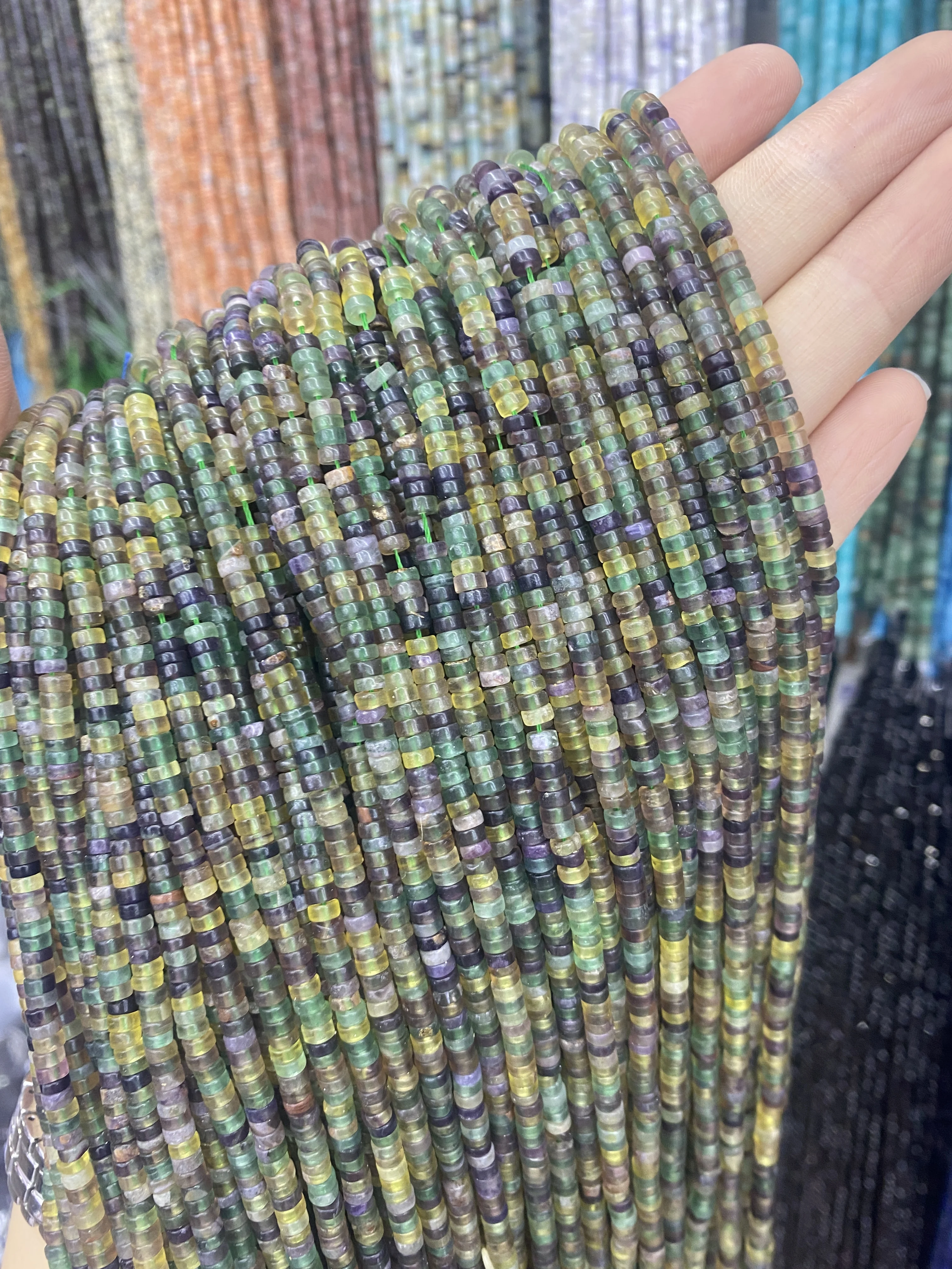 

Бусины Из флюорита диаметром 2 мм, 4 мм, 15 дюймов