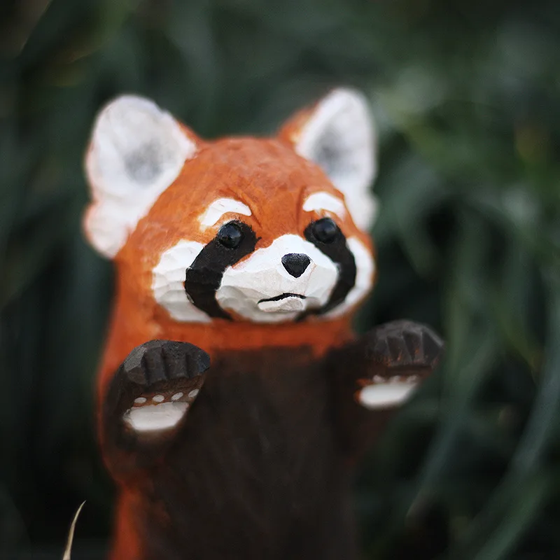 

Nordic Style Red Panda Handmade Wood Carving Cute Statue Wooden Animal Panda Ornament Home Garden Decor Lovely Gift Friend