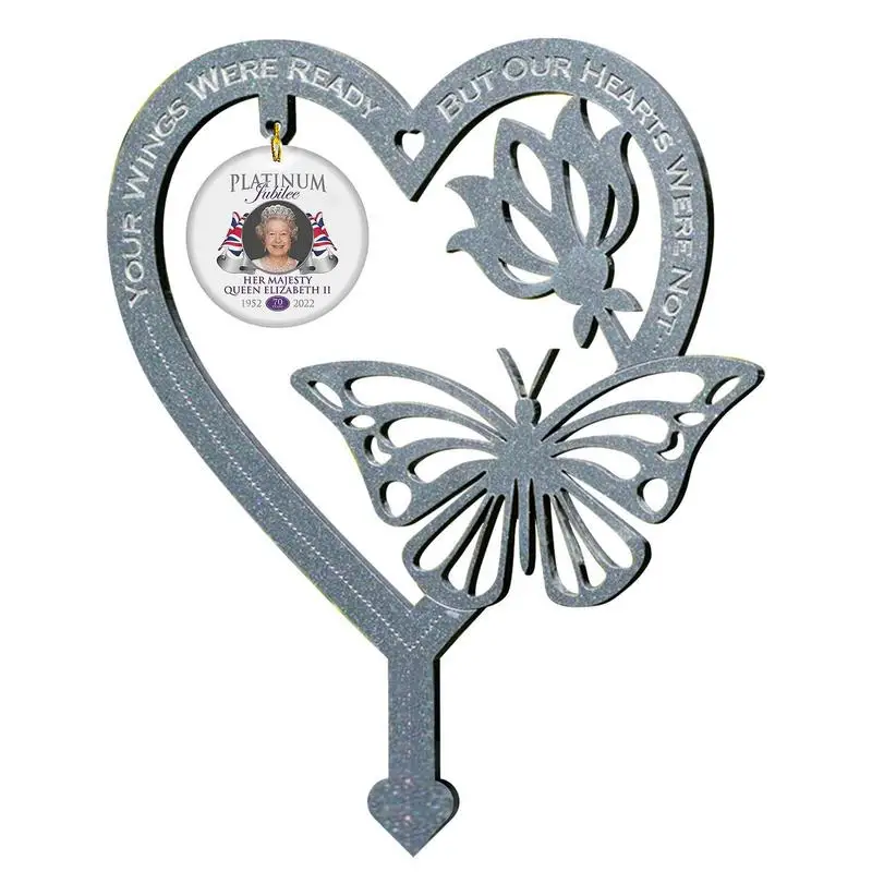 

Queen Elizabeth II Commemorative Ornament Elizabeth II Queens Platinum Jubilee Souvenirs Queen Elizabeth II Heart Shape Ornament