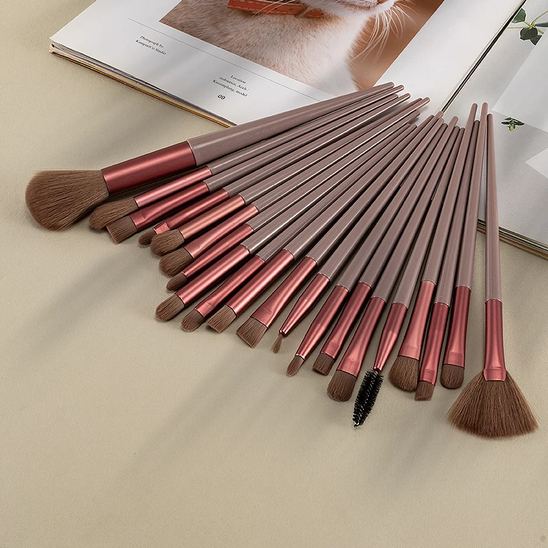 Набор кистей для макияжа по низкой цене Профессиональные кисти теней основы