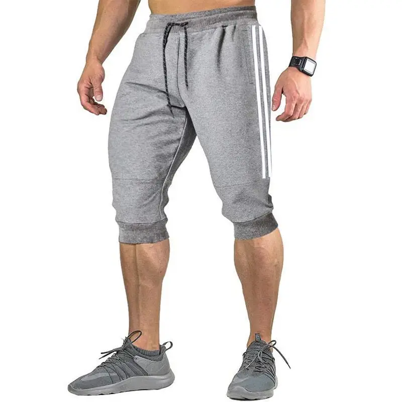 Men's summer fashion solid color casual shorts men's light breathable loose shorts casual fitness short style