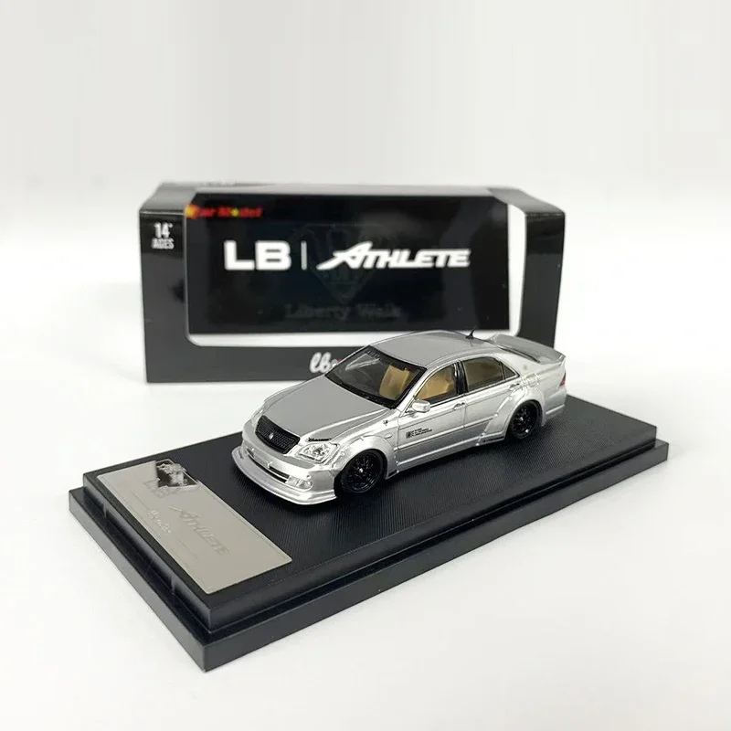 Модель звезды 1:64 модель автомобиля Crown V12 S180 LBWK литой автомобиль из сплава с