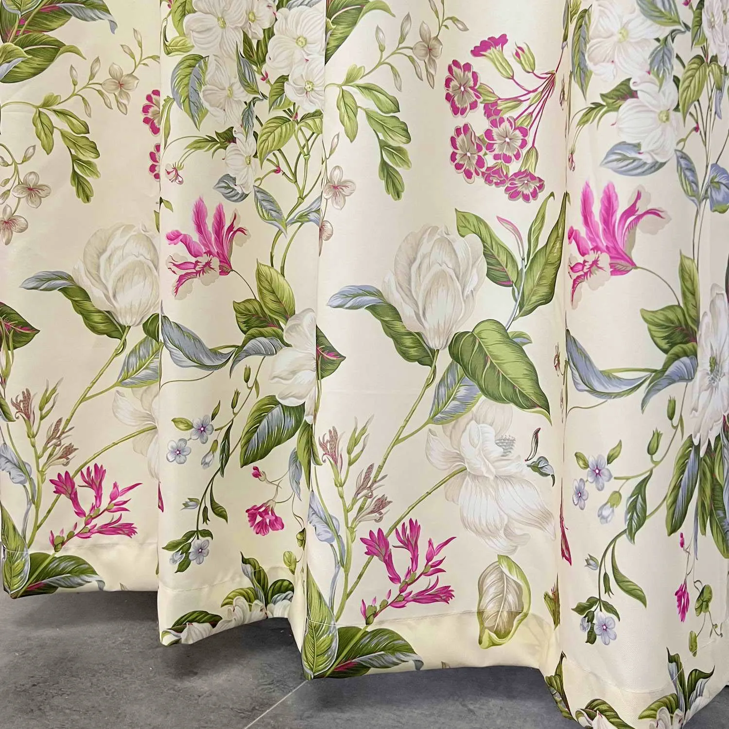 

Черные льняные blackout шторы Black Ant