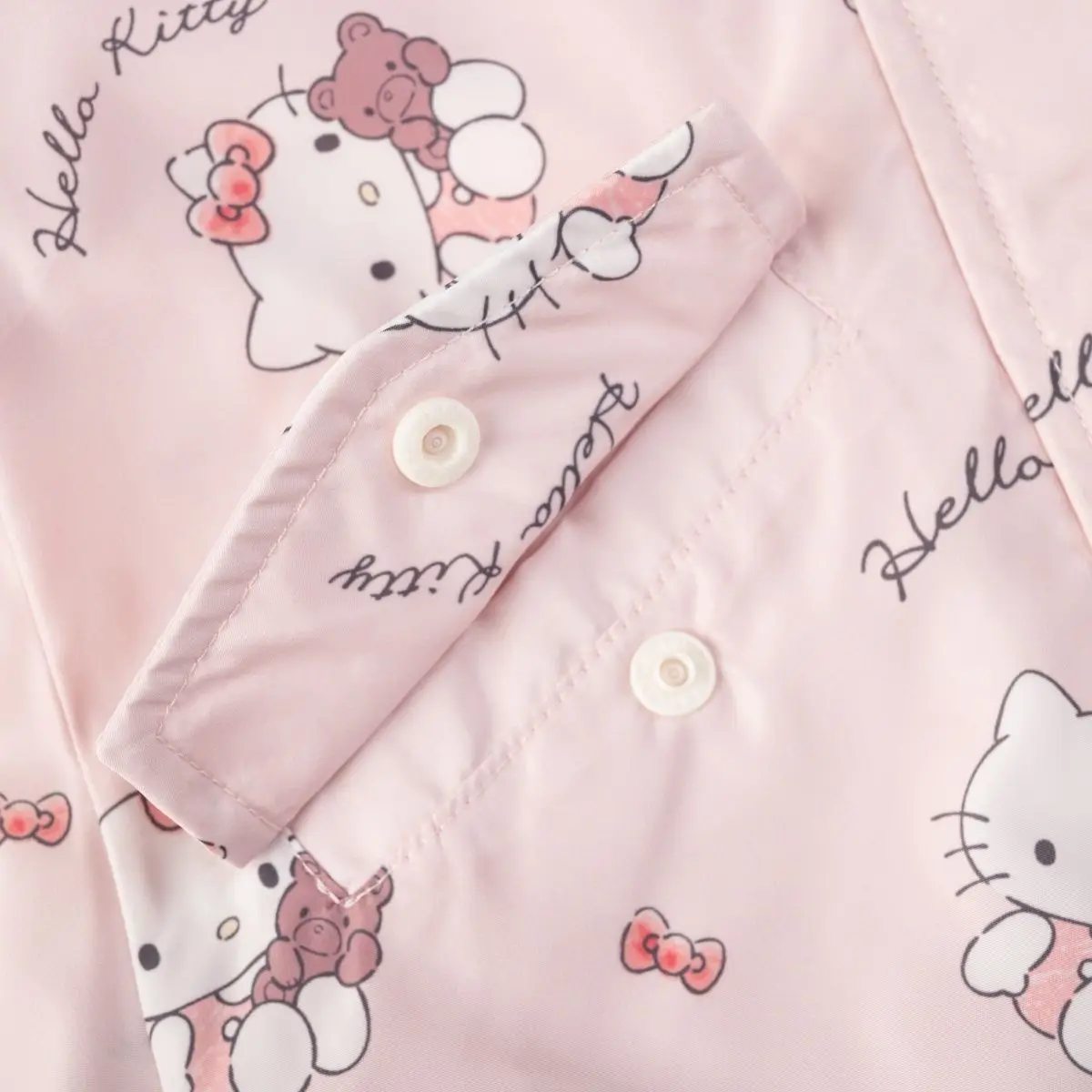 Весенняя куртка для девочки Kawaii Hello Kitty 2024 с капюшоном модная трендовая ветровка