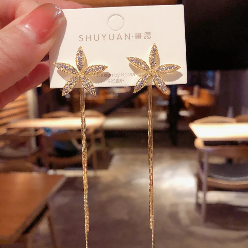 

Korea New 2022 Five Leaf Flower Tassel Long Hanging Earrings Feminine Fashion Trend Luxury Girls Wedding Birthday Gift Jewelry