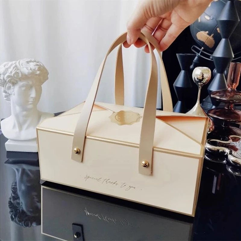 

Artisan Food Cake Cookies Dessert Biscuit Handle Packing Boxes Carton Birthday Wedding Party Festival Gift Portable Paper Boxes