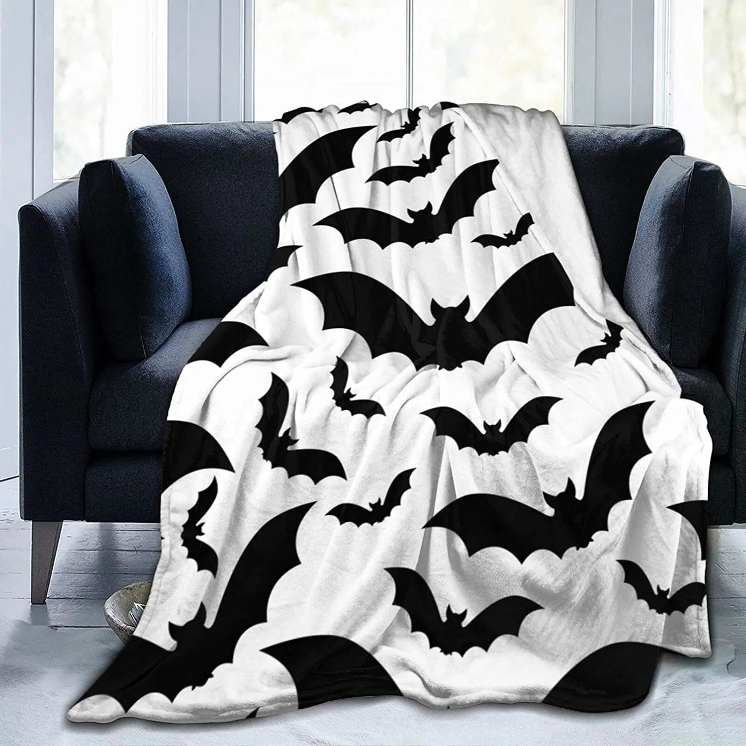

Halloween Bats Silhouette Blanket for Adults Women,Soft Fleece Throw Blanket Cozy Bed Blankets for Couch Bed Travel Camping