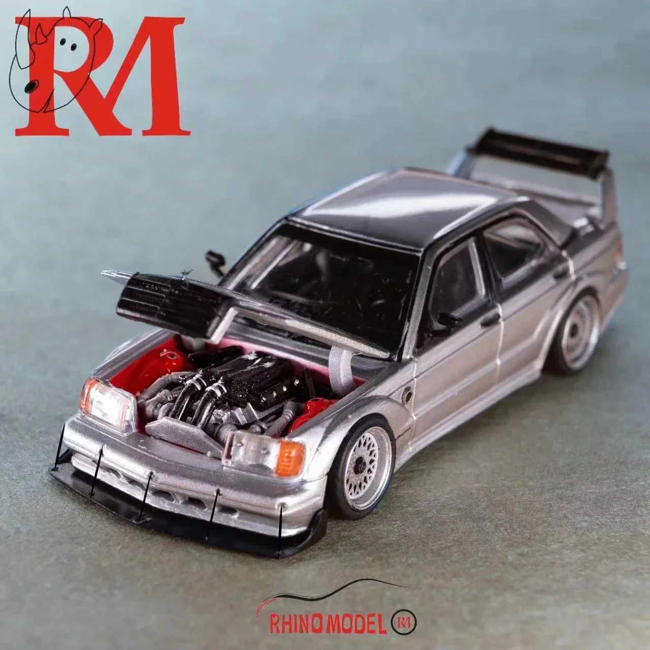 Модель Rhino RM 1:64 Mercedes-Benz 190E W201 HWA Limited499