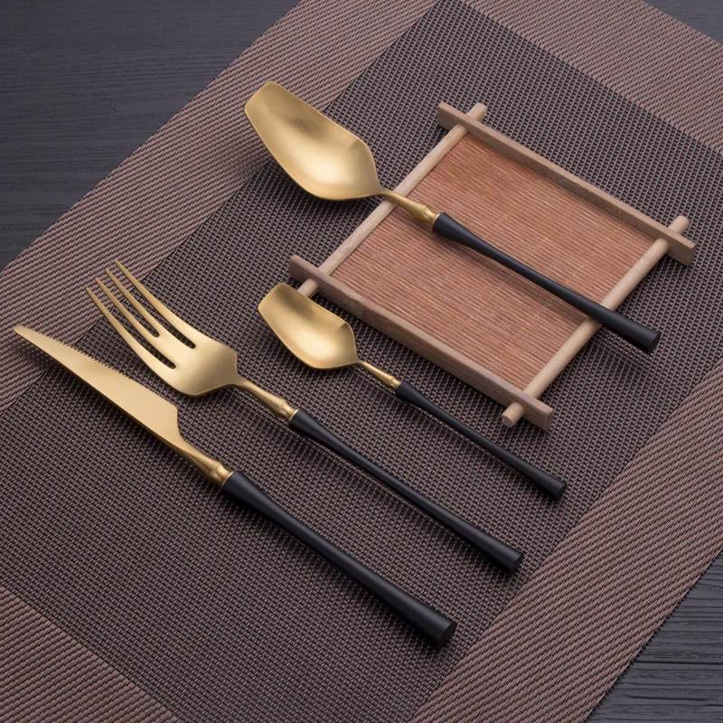 16Pcs Black Gold Stainless Steel Dinnerware Knives Kitchen Matte Flatware Set Western Tableware Travel Cutlery Set Dropshopping
