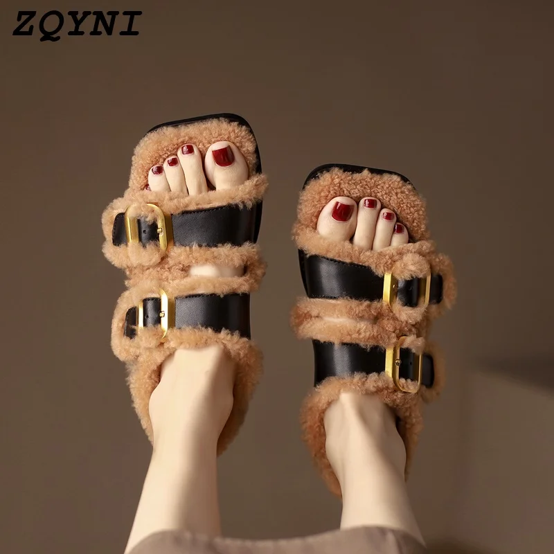 

Женские плюшевые шлепанцы, коричневые и белые модные зимние шлепанцы с пряжкой, размеры 34-402023