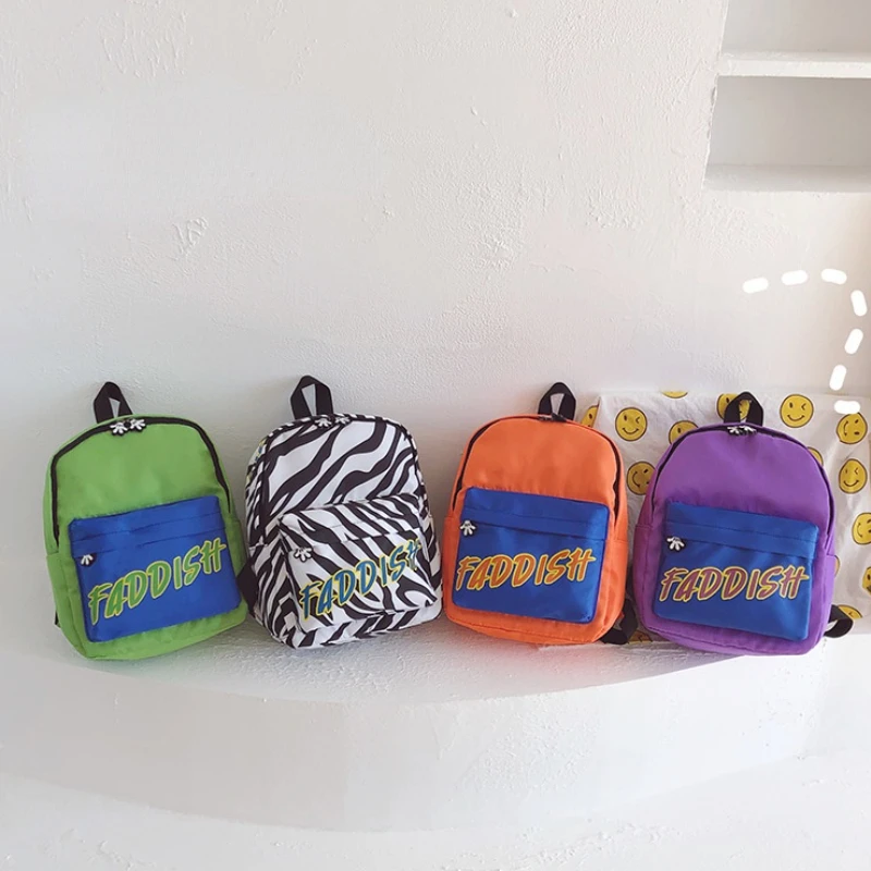 New Children Light Backpack Cool Boys Girls Letter Nylon Backpack In Kindergarten 3-6-year-old Baby Schoolbag