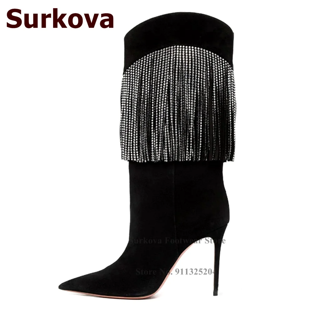 

Черные Серебристые сапоги Surkova до середины икры с бахромой и кристаллами, на тонком высоком каблуке, с острым носком, блестящие стразы, ботинки-лодочки с кисточками