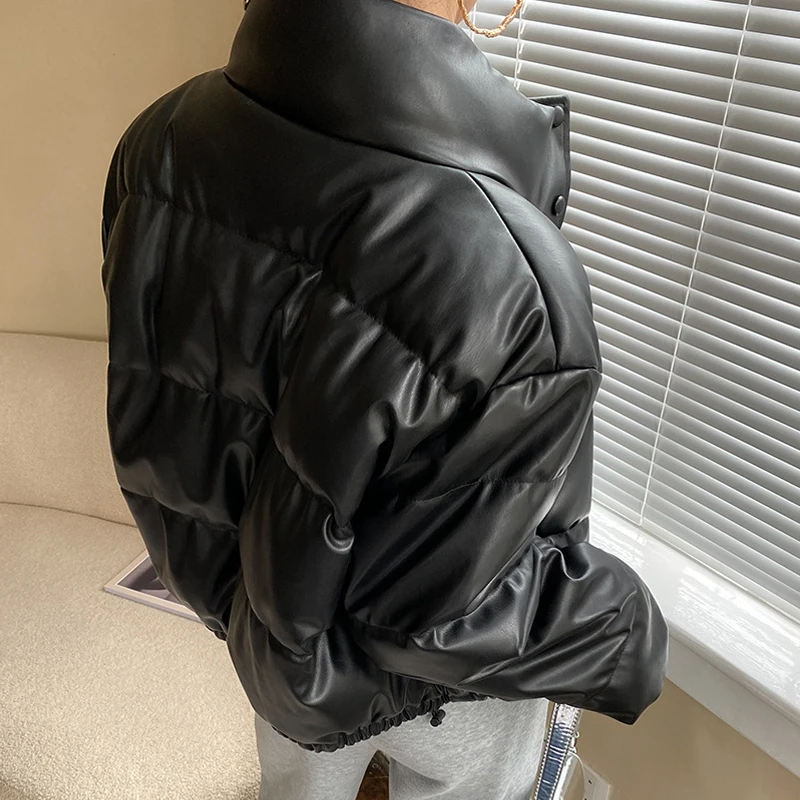 Модная простая Женская куртка-пуховик из искусственной кожи новинка зимы