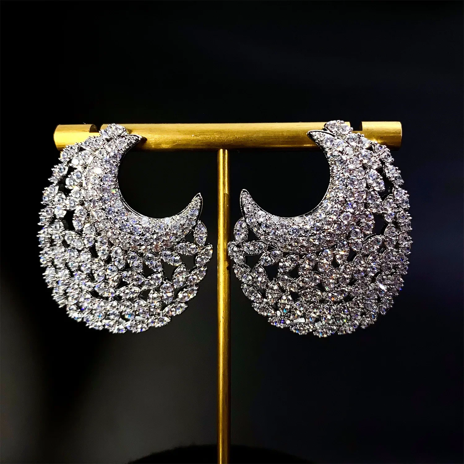 2024 прозрачные серьги-гвоздики с цирконием и кругом для женщин ювелирные изделия