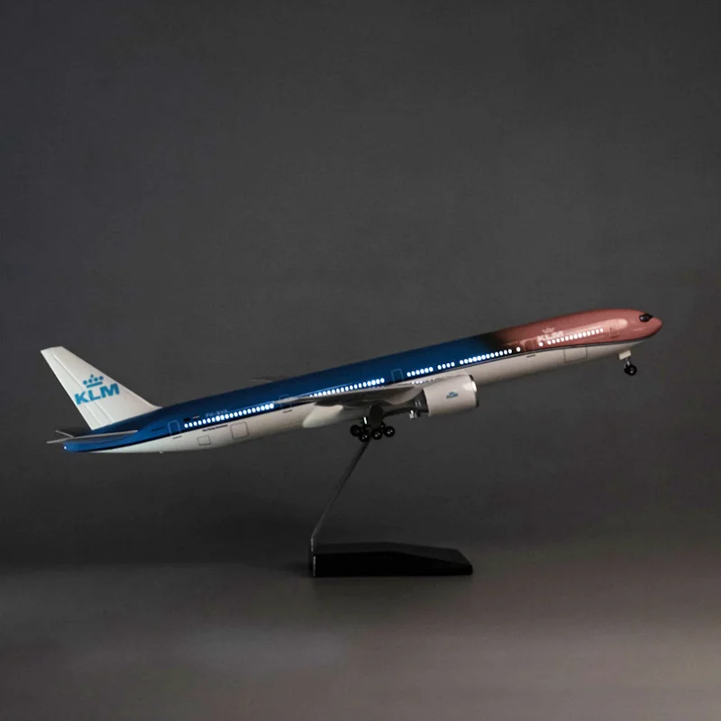 Модель самолета B777 KLM Air Airlines 1/157
