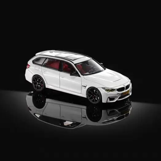 Фото Модель автомобиля BMW M3 F81 E30 из литого металла, масштаб 1:64 №3