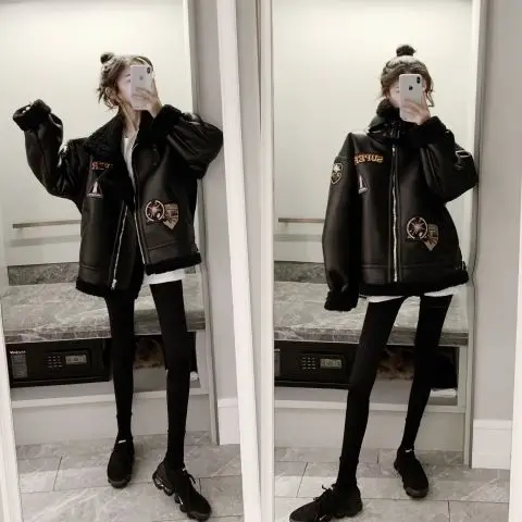 

Women Winter Faux Shearling Sheepskin Fake Leather Jackets Lady Thick Warm Suede Lambs Motorcycle Loose Casual CoatsV98