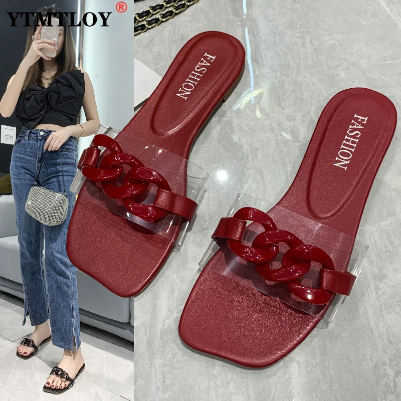 

Тапки женские с металлической цепочкой, модные шлепанцы на плоской подошве, открытый носок, дизайнерские уличные тапочки, однотонная обувь,...