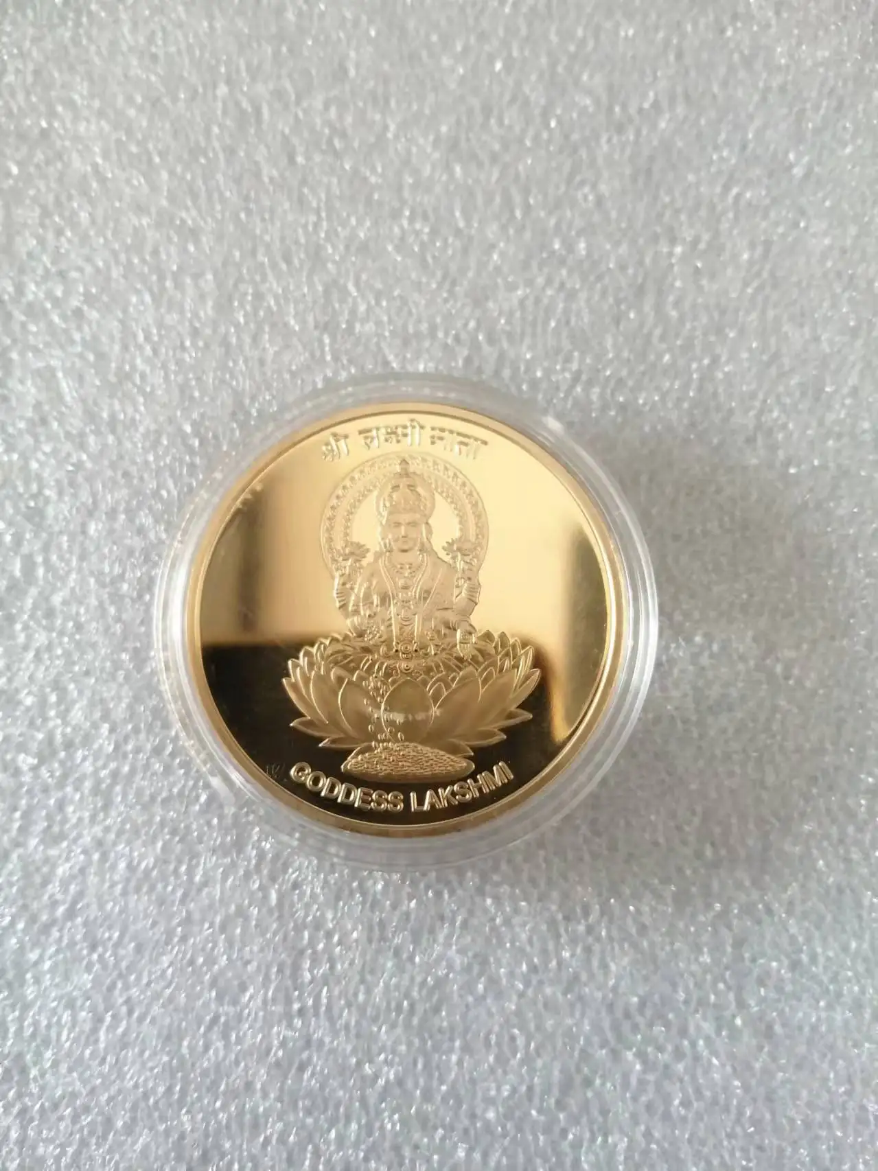 

India Goddess Lakshmi Gold Plated Coin Tai Chi Feng Shui Commemorative Coins