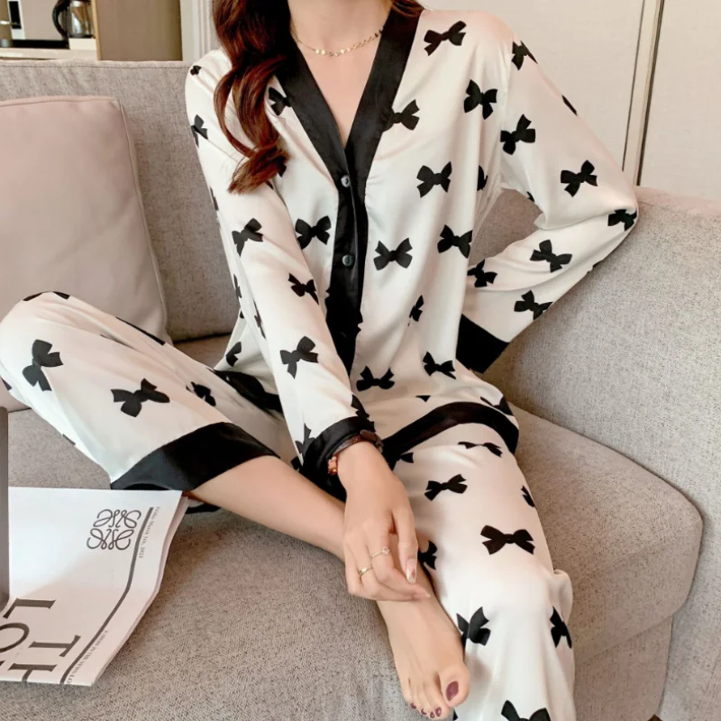 

2pcs Women's Pajamas Sets Woman Pajama Summer V Neck Design Suit Butterfly pajamas Set Home Clothes Sexy Satin Silk Pijamas