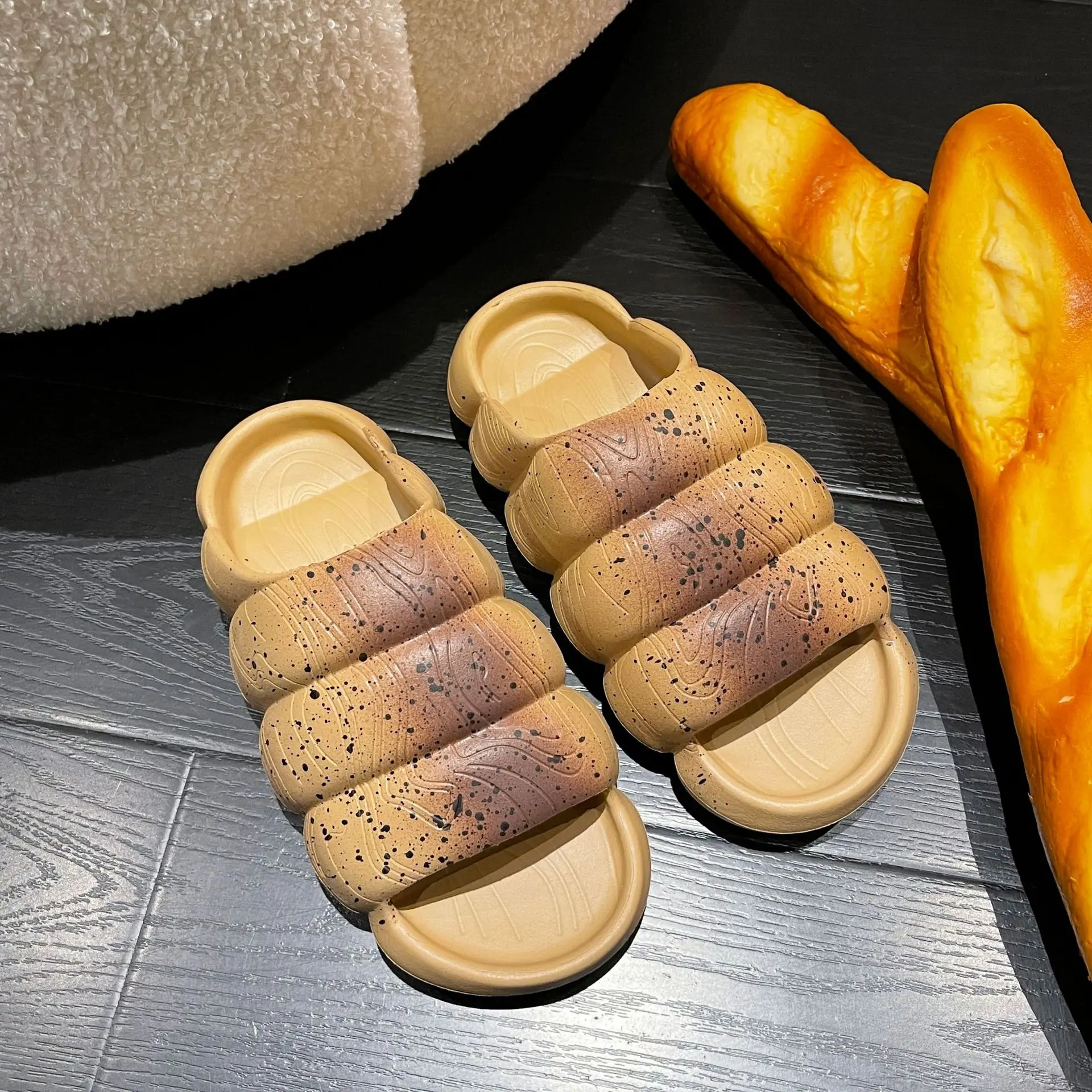 Bread Shoes House Slipper for Womens Spring Indoor Slippers Outdoor Non-slips Shoes Slides Summer Soft Soles Breathable Sandal