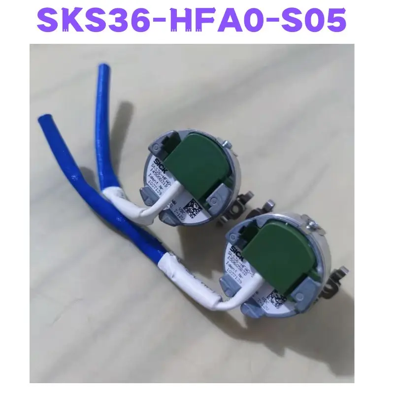 

Б/у SKS36-HFA0-S05 SKS36 HFA0 S05 энкодер протестирован ОК