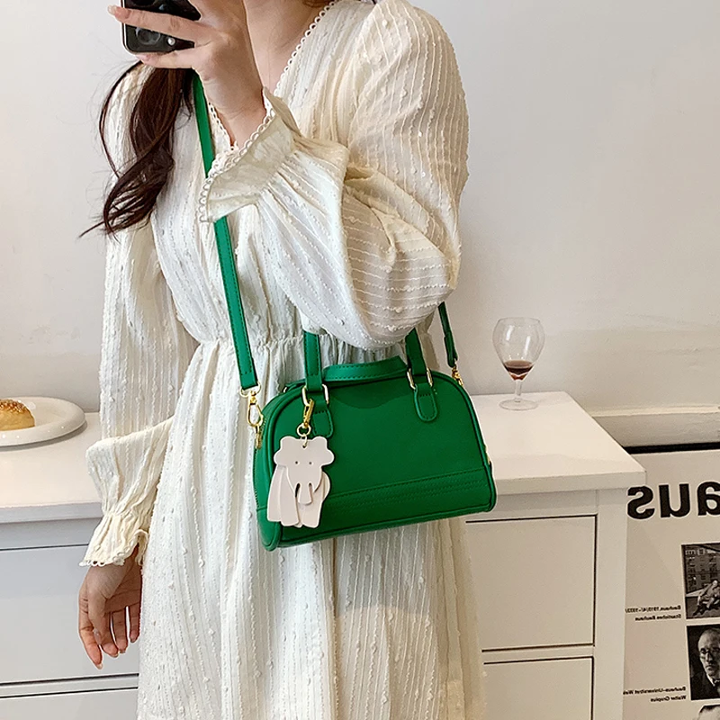 

PU Luxury Designer Handbag Versatile Crossbody Bags Solid Women's Bag 2022 Trend Casual Purses and Handbags Female Shoulder bag