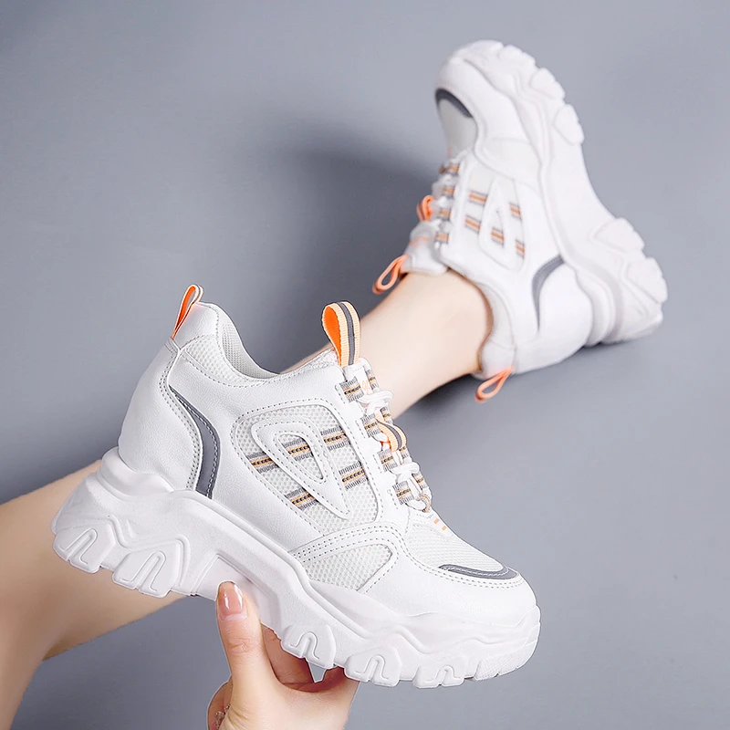 

Casual female sneakers Spring Autumn Breathable Womens Shoes Wedges Light Soft White Running Shoes Thick Bottom Shallow Slip-On